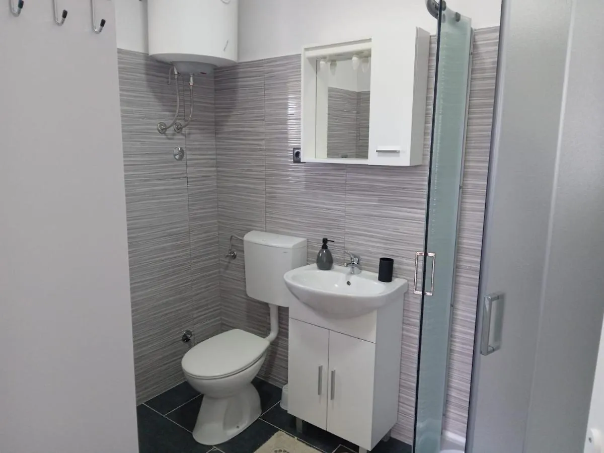 Apartman Kastelanic Brbinj 0*,